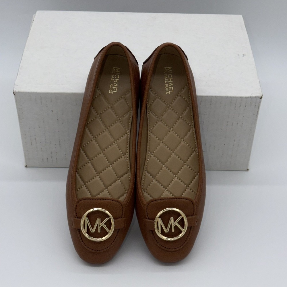 NEW Michael Kors Lillie Moc Leather Flats Women 8M
